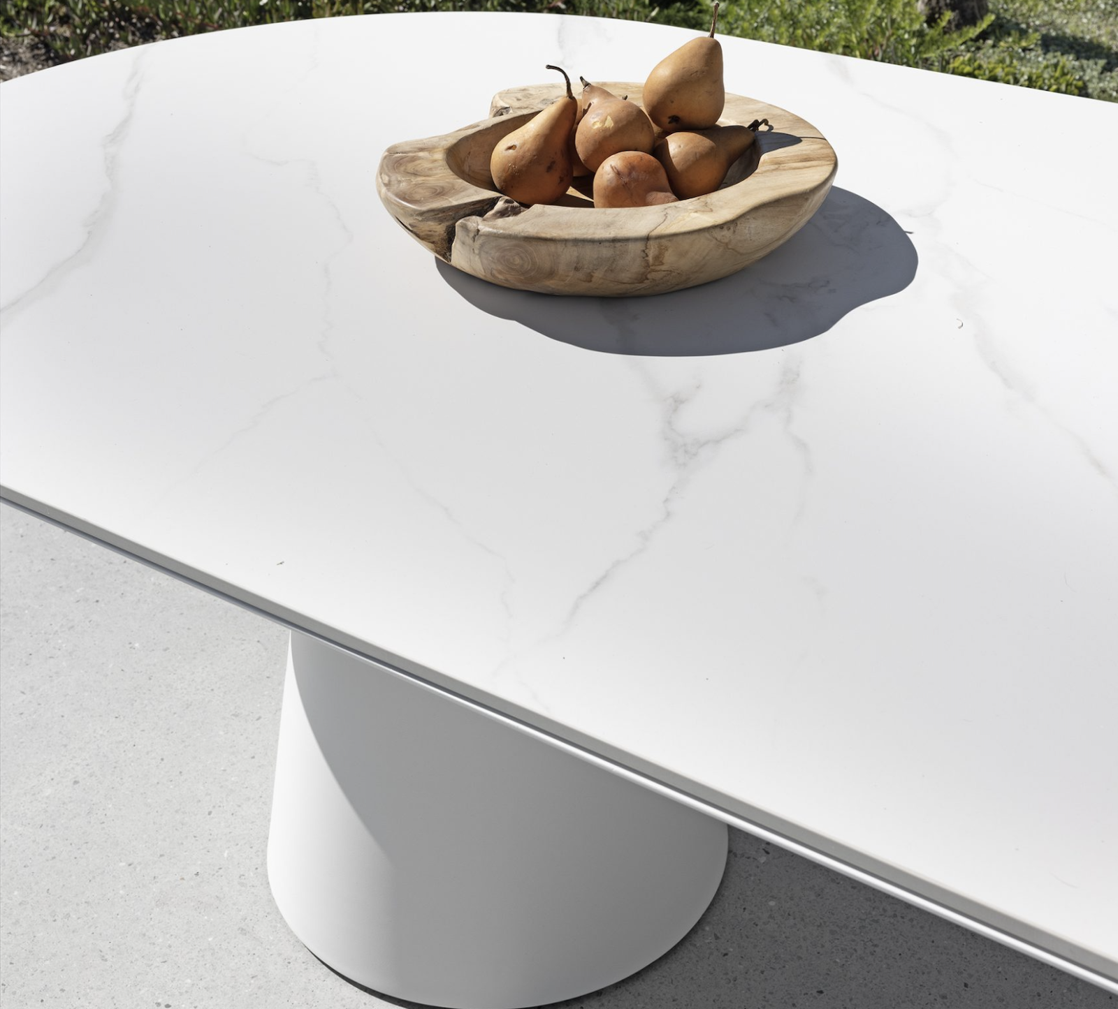 7 Creative Ways to Style Your Outdoor Dining Set for Ultimate Comfort and Elegance | Daydream Leisure Furniture